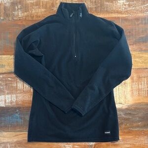 Women’s Polarmax acclimate dry Black Sweater. Size: M